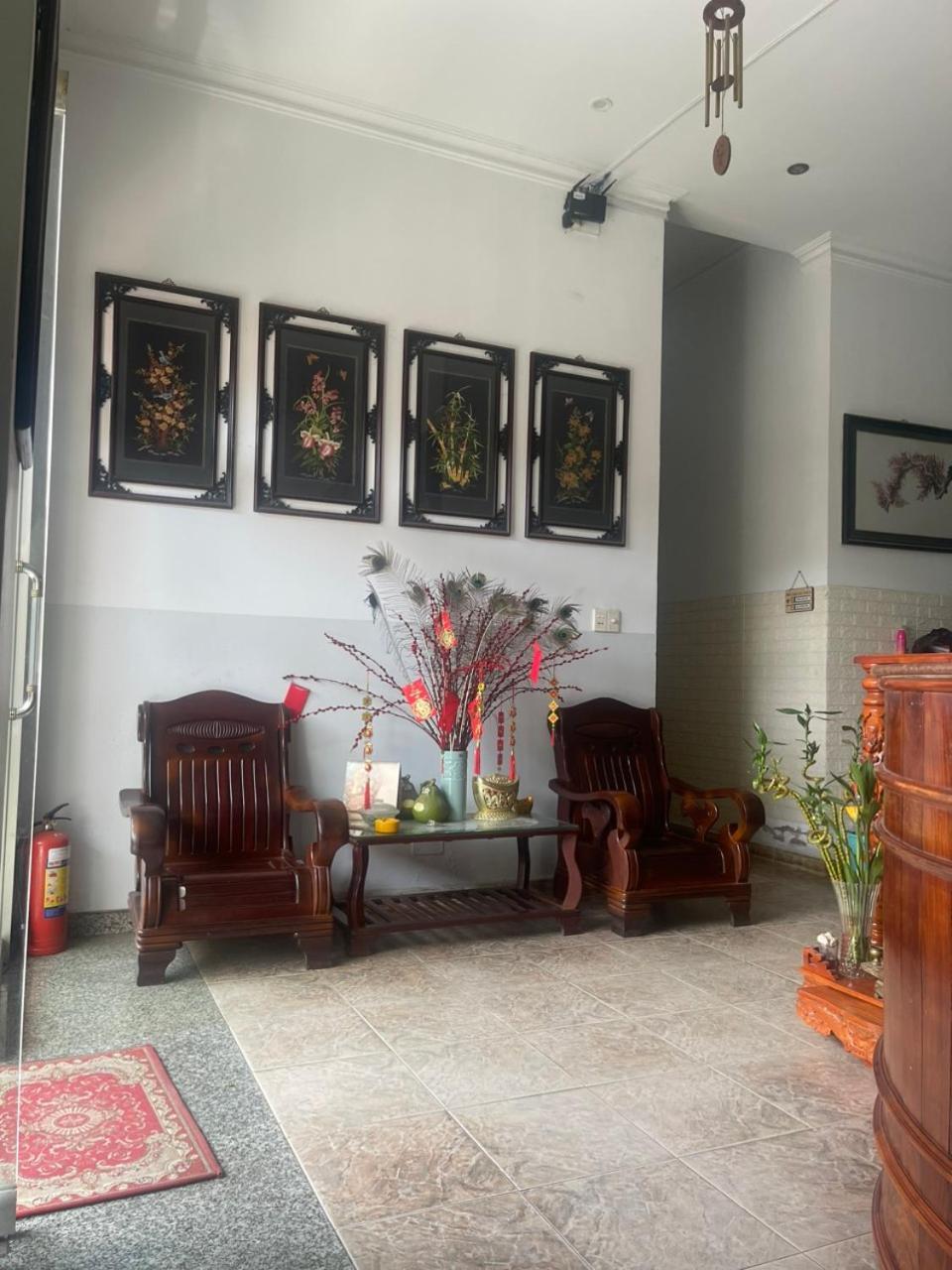 Khach San Khanh Du - Khanh Du Hotel Бьенхоа Экстерьер фото